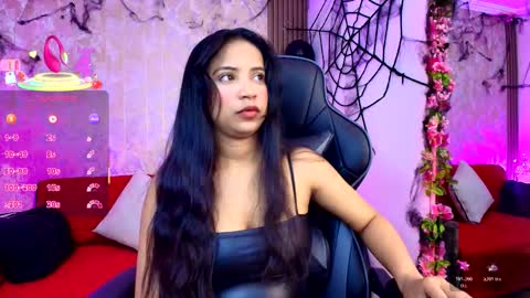 Snapshot of sophi_gray chatting on 10/27/25, 11:58 Shophi online show from 10/27/25, 11:58