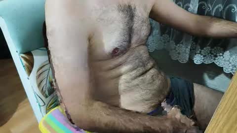 Snapshot of 007messiiii chatting on 10/28/25, 10:23 NEW VDEO N THE BO online show from 10/28/25, 10:23