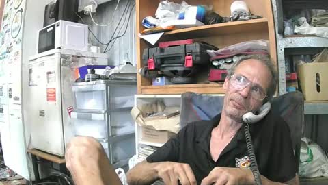 Snapshot of 04oldskool chatting on 01/13/25, 06:16 04oldskool online show from 01/13/25, 06:16