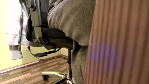 Snapshot of 0815____pet chatting on 09/14/25, 09:14 Peter online show from 09/14/25, 09:14