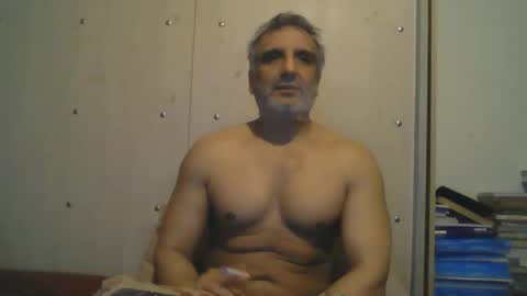 Snapshot of 0luvmonkey chatting on 09/13/25, 09:25 0luvmonkey online show from 09/13/25, 09:25