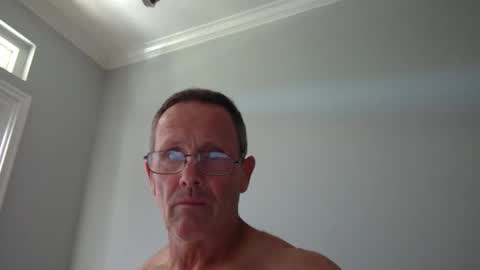 Snapshot of 13glanmorfa chatting on 09/28/25, 06:24 13glanmorfa online show from 09/28/25, 06:24