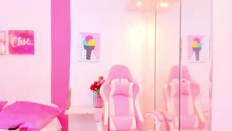 Scarlette  online show from 01/04/25, 08:05