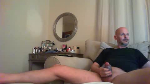 1hotbaldguy online show from 12/10/24, 11:30
