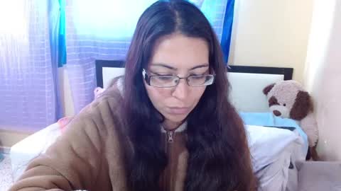 Snapshot of 1sasha_grey__1 chatting on 12/21/24, 09:47 paola online show from 12/21/24, 09:47
