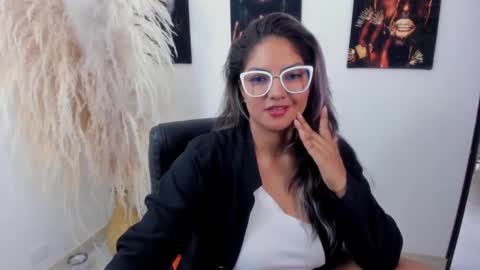 1wayra online show from 02/07/25, 07:17