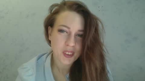 Snapshot of 20dasha chatting on 09/11/25, 08:14 20dasha online show from 09/11/25, 08:14
