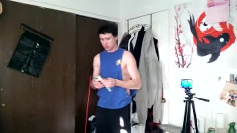 Snapshot of 21yearsy0ung9icheshung chatting on 03/10/25, 11:27 AlecurClit online show from 03/10/25, 11:27