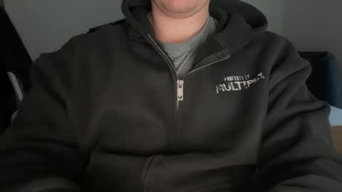 Snapshot of 22horny_max chatting on 11/06/25, 03:57 22horny_max online show from 11/06/25, 03:57