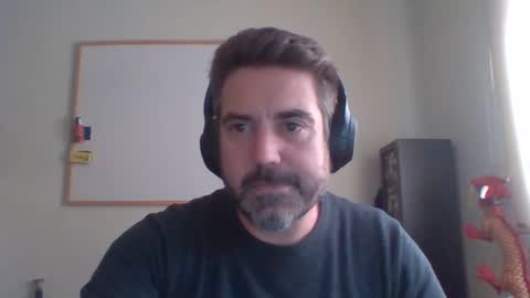 Snapshot of 23cmt4you_vlc chatting on 12/19/24, 01:07 23cmt4you_vlc online show from 12/19/24, 01:07