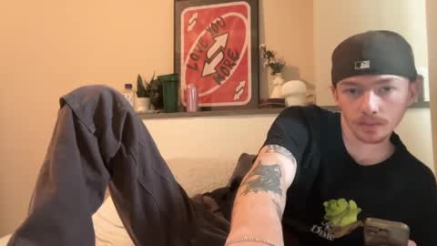 Snapshot of 26sneakers chatting on 12/07/24, 08:05 26sneakers online show from 12/07/24, 08:05