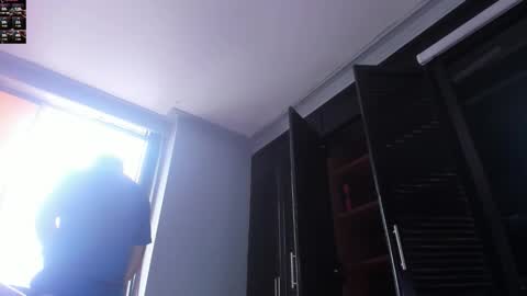 2_fire online show from 11/05/25, 08:09