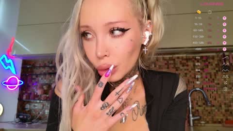     30 NOV  online show from 10/29/25, 11:23