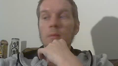 2small4you83 online show from 12/18/24, 11:24