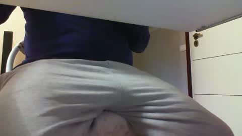 Snapshot of 3funlover chatting on 01/26/25, 10:12 3funlover online show from 01/26/25, 10:12