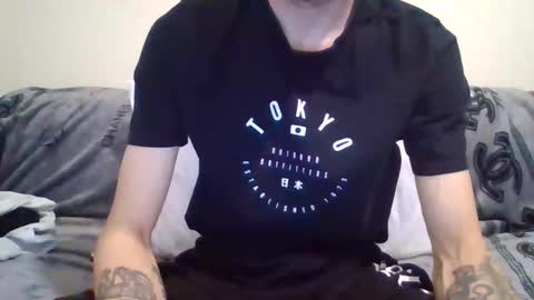 Snapshot of 420feetloverr420 chatting on 10/06/25, 10:40 420feetloverr420 online show from 10/06/25, 10:40