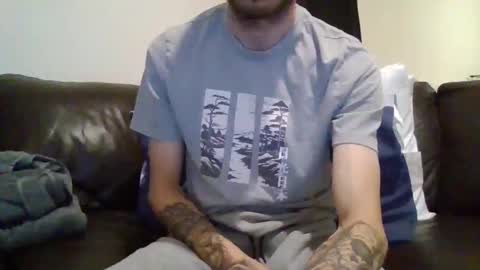 Snapshot of 420feetloverr420 chatting on 10/09/25, 12:19 420feetloverr420 online show from 10/09/25, 12:19