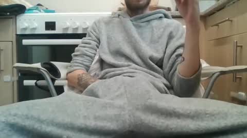 Snapshot of 420feetloverr420 chatting on 10/26/25, 07:14 420feetloverr420 online show from 10/26/25, 07:14