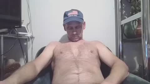 Snapshot of 4nuf chatting on 11/24/25, 09:47 4nuf online show from 11/24/25, 09:47