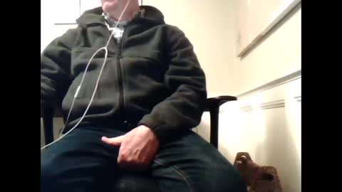 4uguys online show from 11/26/25, 04:24