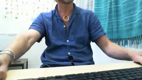 555tony555 online show from 01/10/25, 02:46