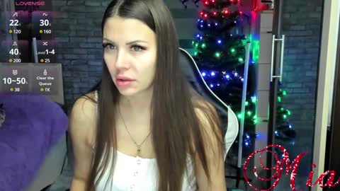 Mia my pvt is open and lovense is active online show from 12/12/24, 04:37