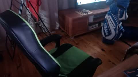 6791looking online show from 11/22/25, 06:01