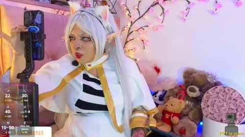 Snapshot of 777lucycosplay chatting on 10/22/25, 08:08 Lucycosplay777 online show from 10/22/25, 08:08