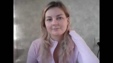 Snapshot of 7barbara chatting on 10/01/25, 02:01 7barbara online show from 10/01/25, 02:01