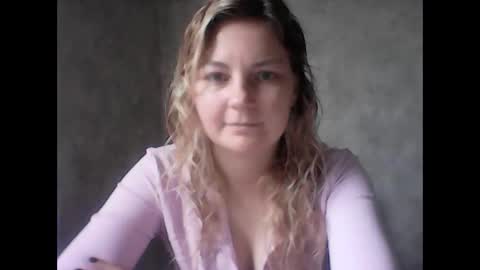 Snapshot of 7barbara chatting on 10/06/25, 12:02 7barbara online show from 10/06/25, 12:02