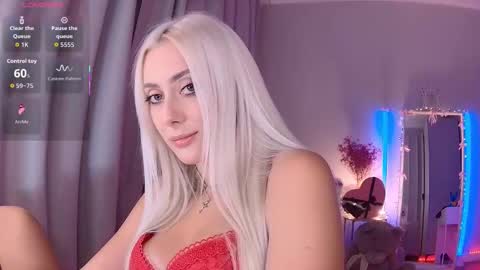 Loren Wood online show from 10/28/25, 04:09