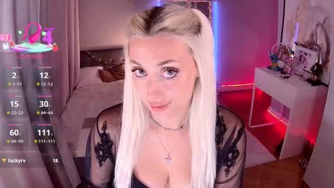 Loren Wood online show from 11/16/25, 03:17