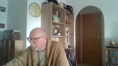  Papi  online show from 02/04/25, 09:28