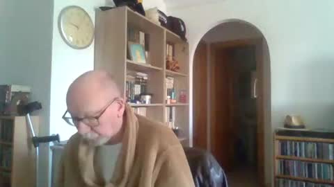  Papi  online show from 02/05/25, 09:46