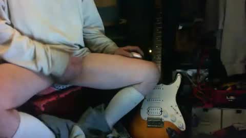 805riccinus online show from 11/30/25, 07:56