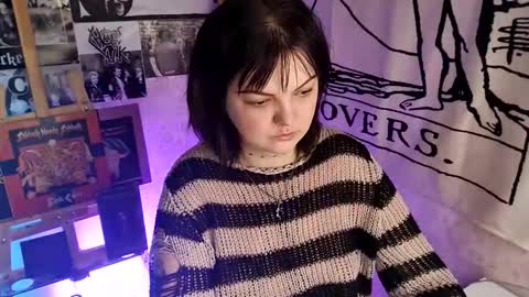 Ivy online show from 10/02/25, 04:08