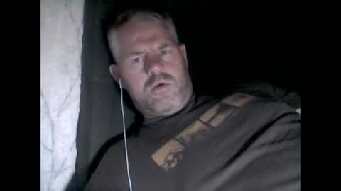 Snapshot of 81jonnyx chatting on 10/08/25, 11:13 81jonnyx online show from 10/08/25, 11:13