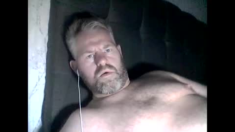 Snapshot of 81jonnyx chatting on 11/18/25, 08:30 81jonnyx online show from 11/18/25, 08:30