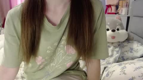 Snapshot of 888brown_eyes888 chatting on 02/24/25, 11:32 888Brown eyes888 online show from 02/24/25, 11:32