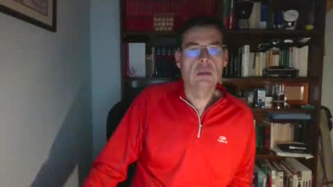 8age online show from 12/16/24, 11:07