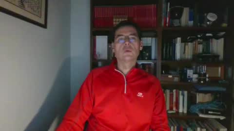 8age online show from 01/12/25, 09:40