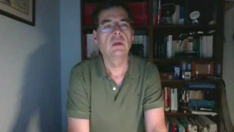 8age online show from 09/17/25, 09:16