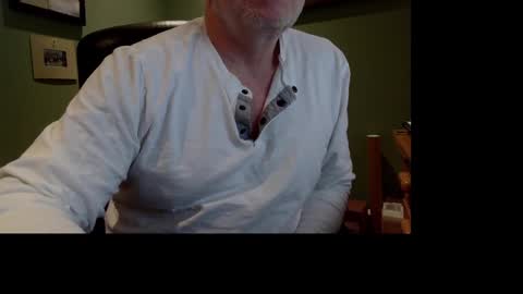 Snapshot of 8inch3 chatting on 02/18/25, 04:04 8inch3 online show from 02/18/25, 04:04