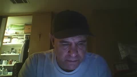 Snapshot of 8inchthrobbincock chatting on 11/23/25, 12:05 8inchthrobbincock online show from 11/23/25, 12:05