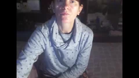 Snapshot of 8mistress8 chatting on 10/25/25, 03:29 8MISTRESS8 online show from 10/25/25, 03:29