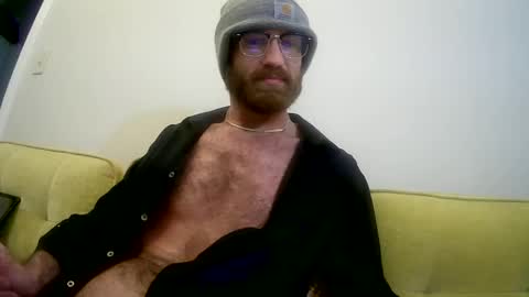 Snapshot of 90210screamer chatting on 12/12/24, 12:22 90210screamer online show from 12/12/24, 12:22