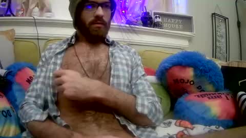 Snapshot of 90210screamer chatting on 02/05/25, 12:17 90210screamer online show from 02/05/25, 12:17