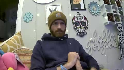 Snapshot of 90210screamer chatting on 11/03/25, 08:15 90210screamer online show from 11/03/25, 08:15