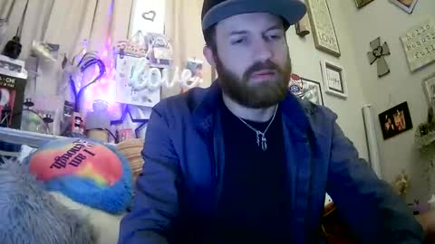 Snapshot of 90210screamer chatting on 11/21/25, 07:07 90210screamer online show from 11/21/25, 07:07