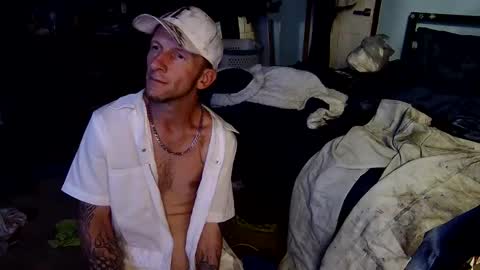 8over6 online show from 10/13/25, 02:22